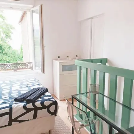Ferienwohnung Le Quineleu Gare Rennes Exterior foto